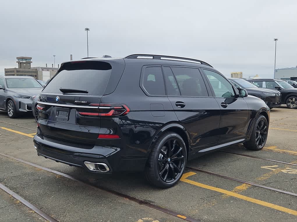 new 2025 BMW X7 car, priced at $91,700