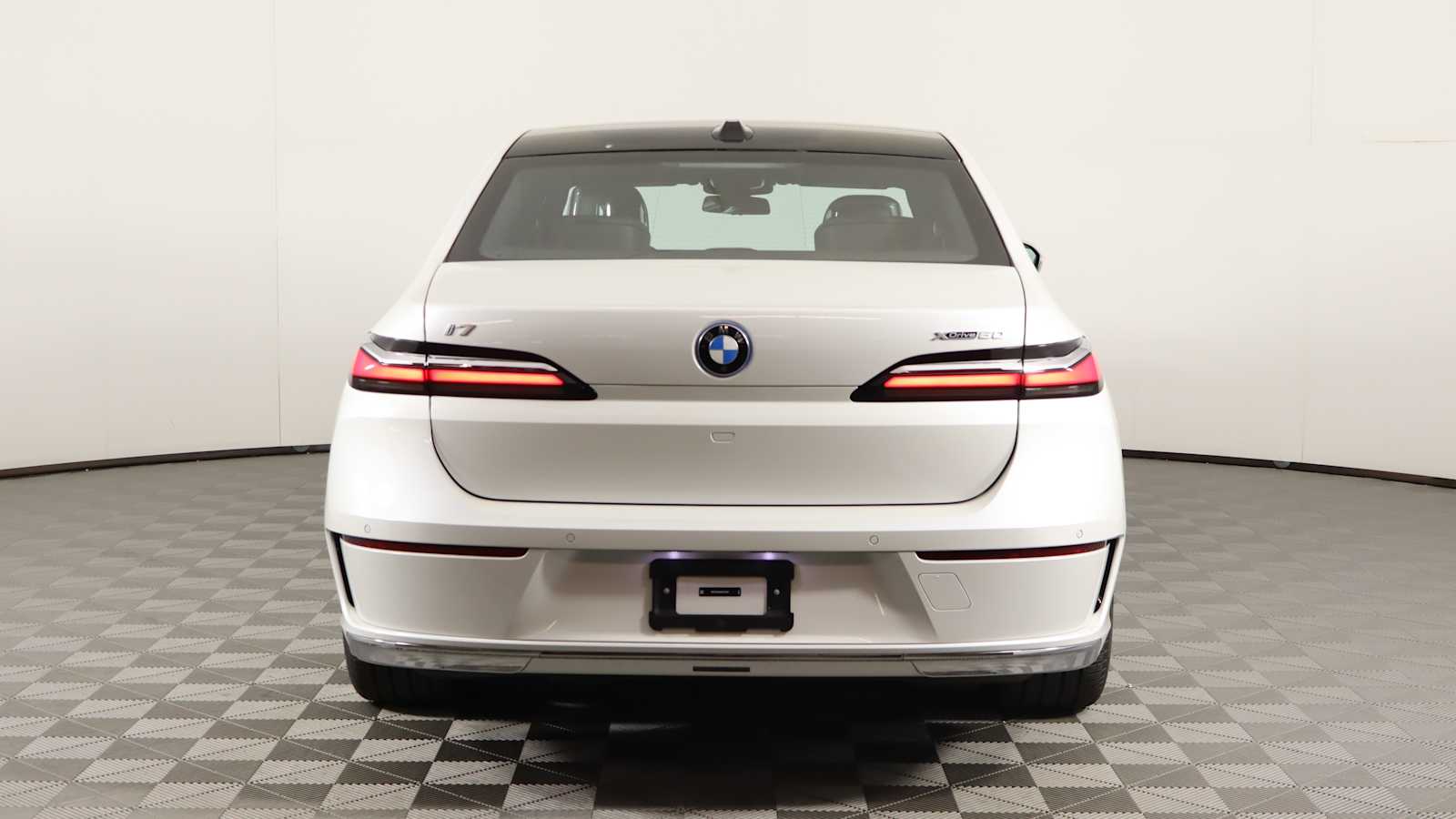 used 2024 BMW i7 car, priced at $112,398