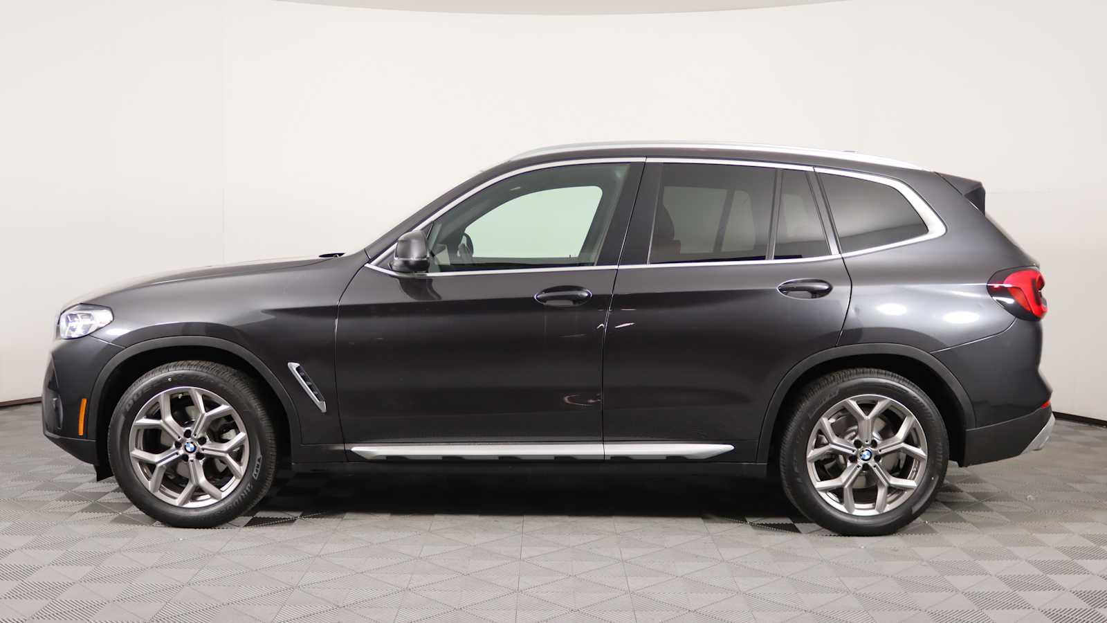 used 2022 BMW X3 car, priced at $38,698