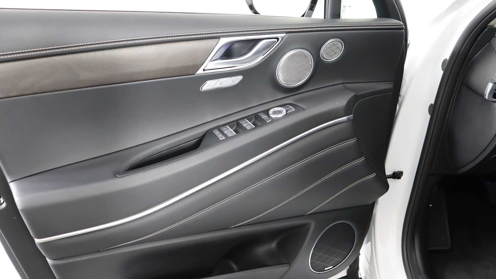 used 2024 Genesis GV80 car, priced at $58,898