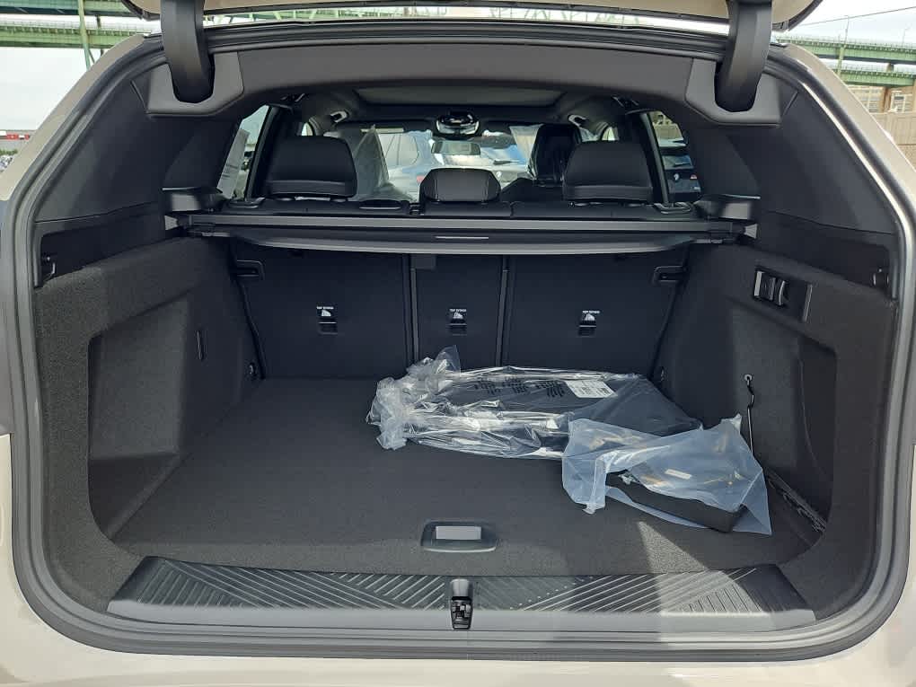 new 2025 BMW X3 car, priced at $54,125