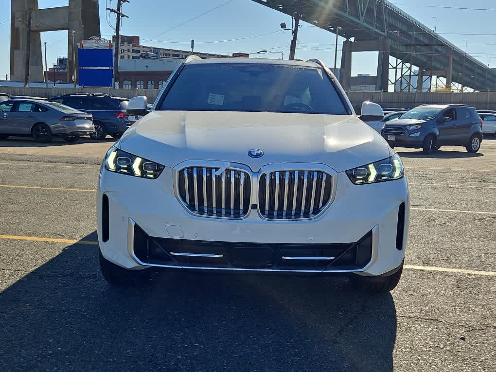 new 2025 BMW X5 car, priced at $75,575