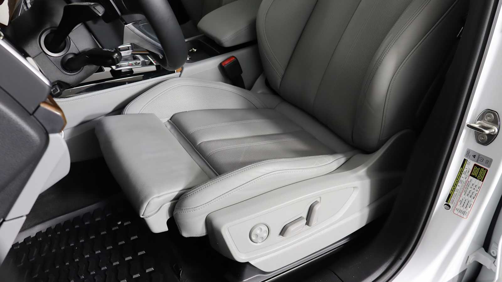 used 2022 Audi Q5 car, priced at $38,898