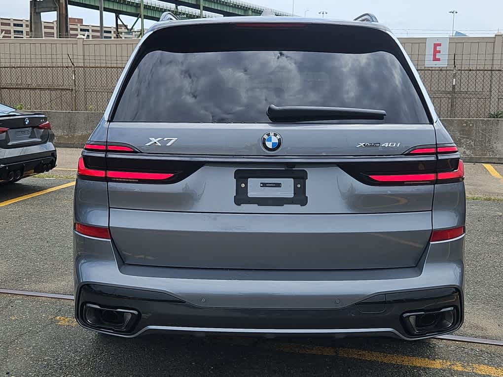 new 2026 BMW X7 car, priced at $96,565