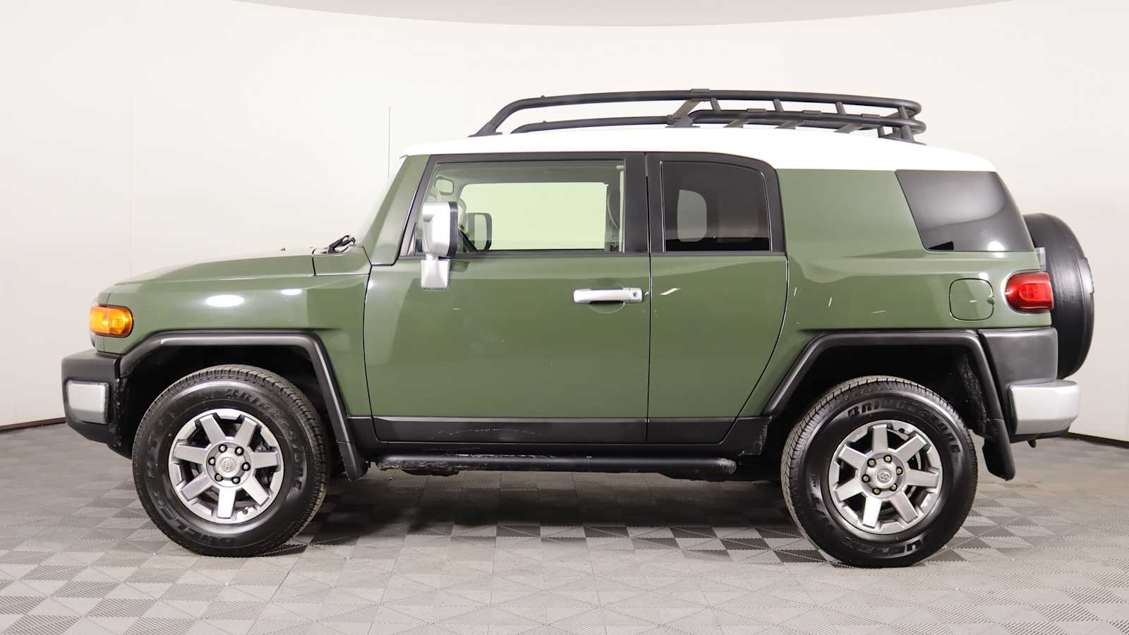 used 2014 Toyota FJ Cruiser car, priced at $28,698