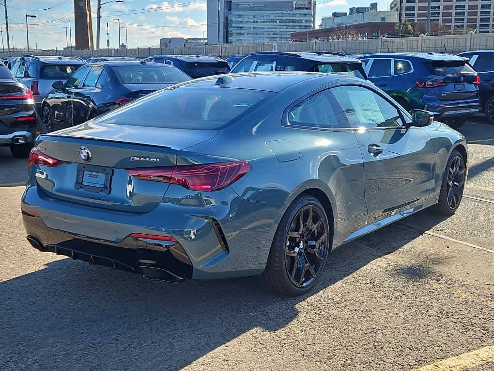 new 2025 BMW M440i car, priced at $72,425