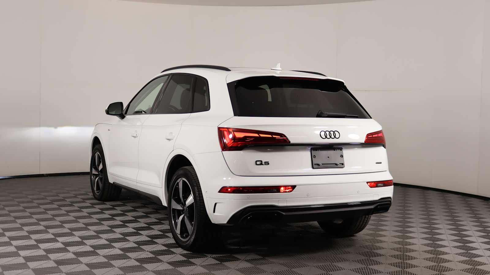 used 2022 Audi Q5 car, priced at $34,898