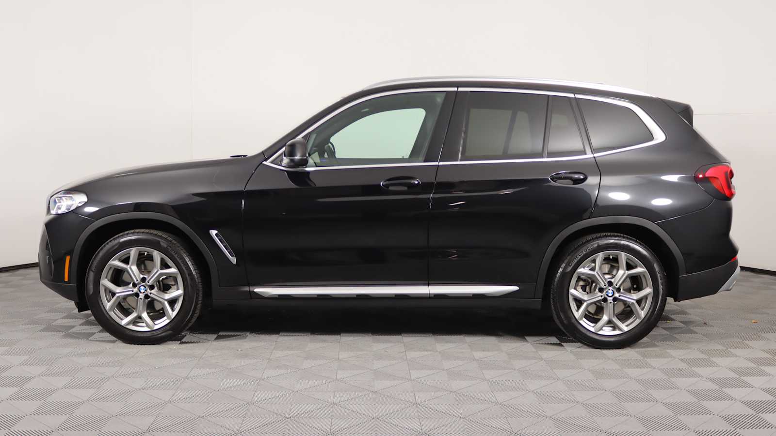 used 2024 BMW X3 car, priced at $45,698