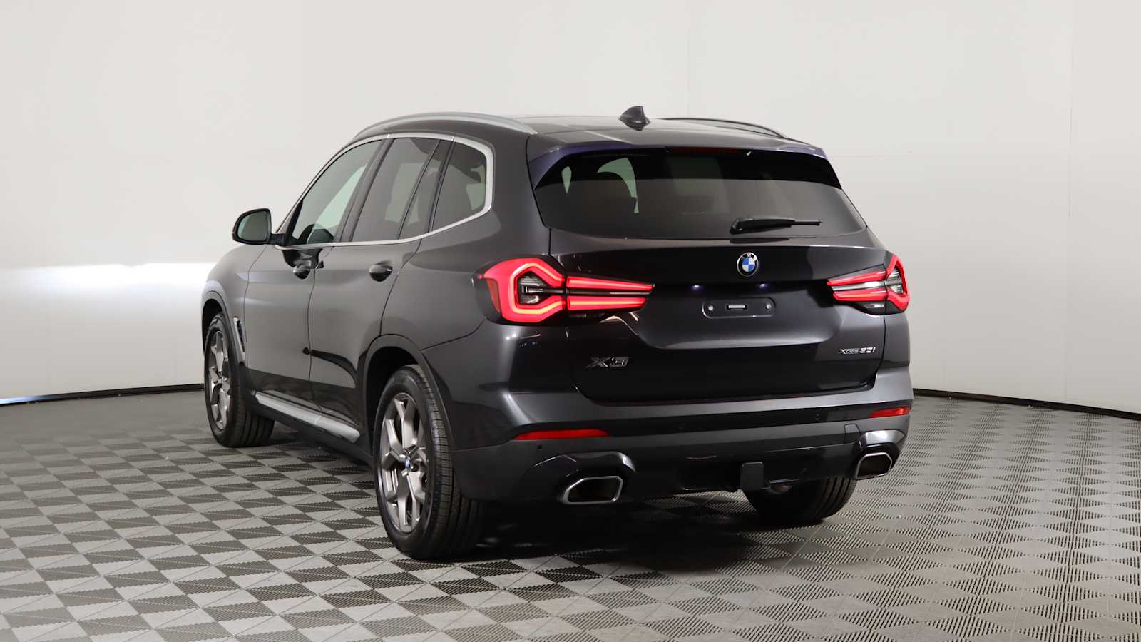 used 2022 BMW X3 car, priced at $33,698