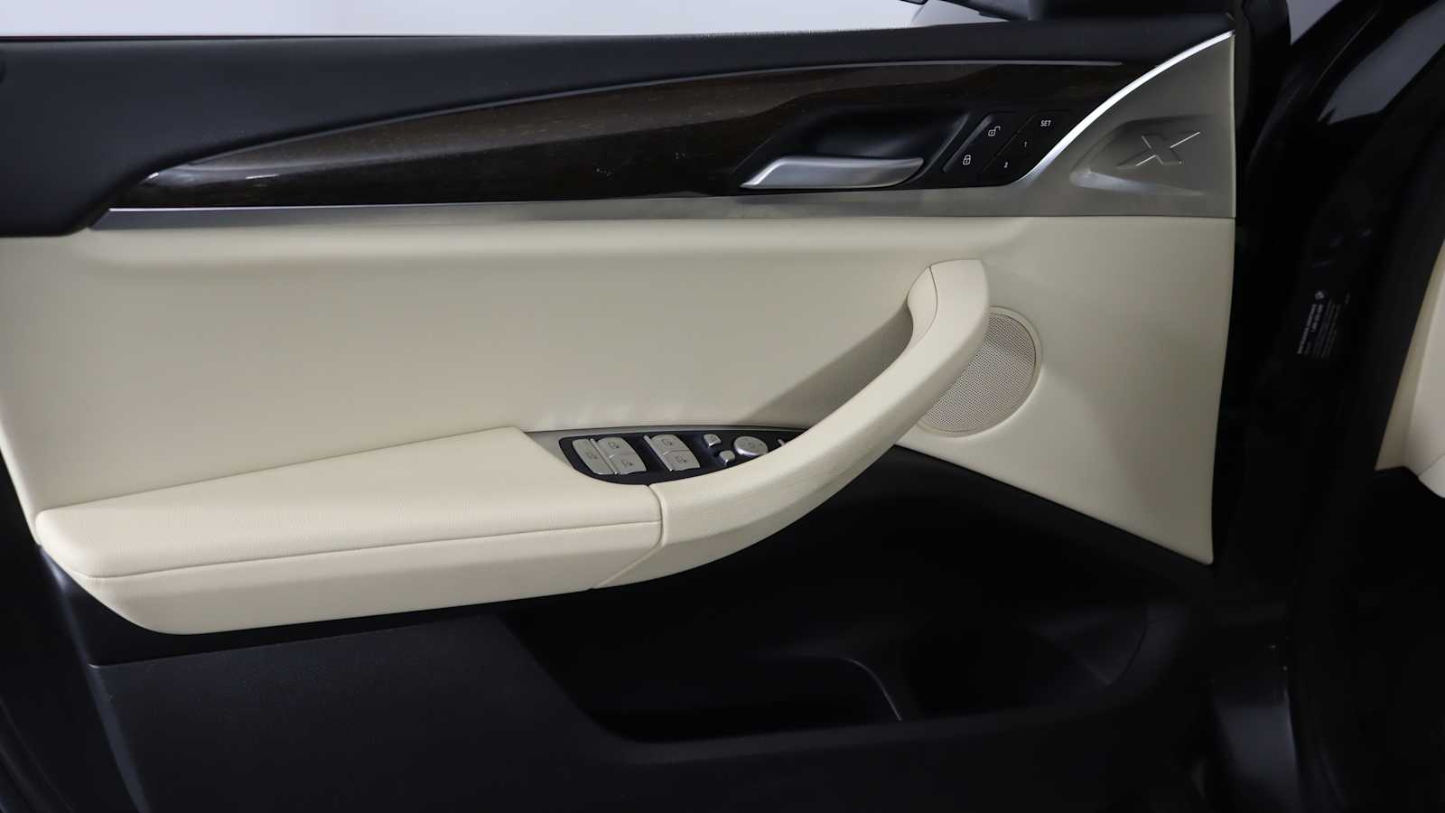 used 2022 BMW X3 car, priced at $34,798