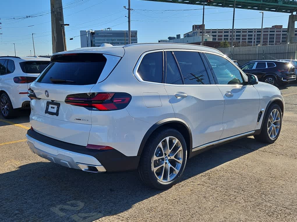 new 2025 BMW X5 PHEV car, priced at $77,925