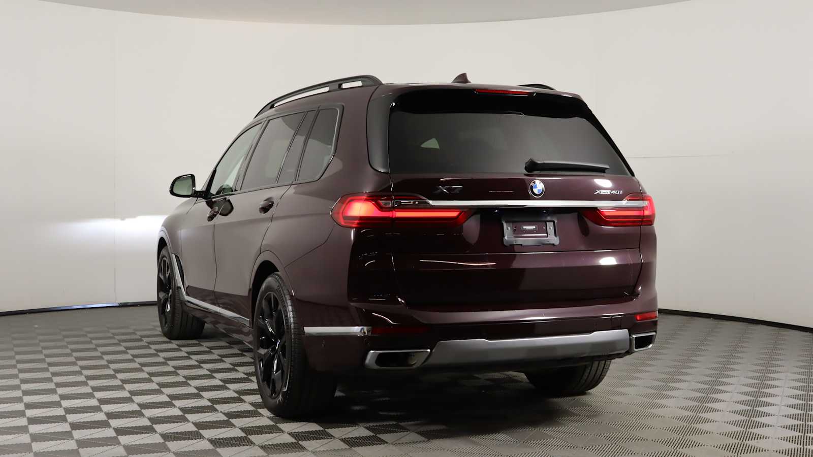 used 2022 BMW X7 car, priced at $56,698