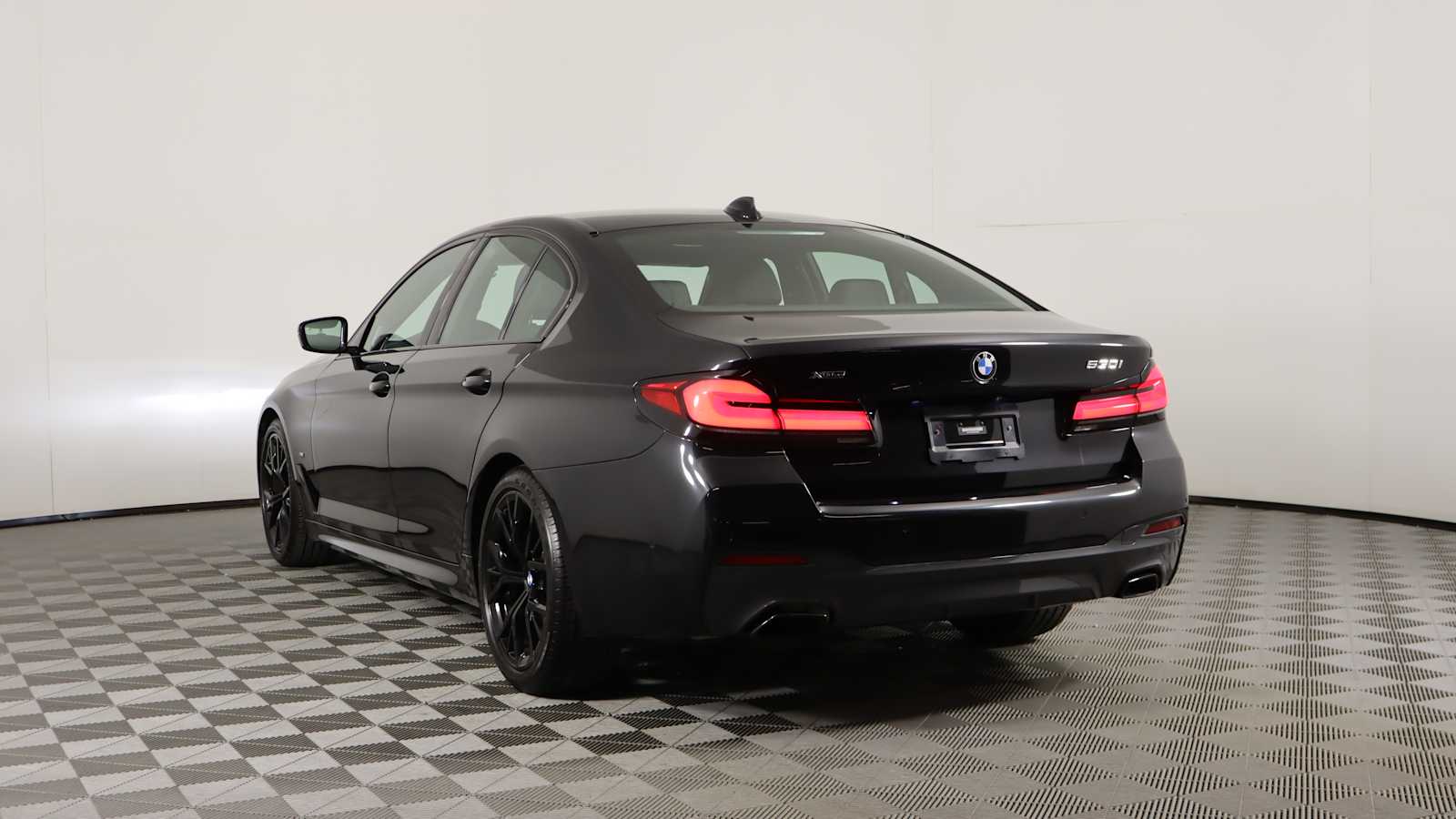 used 2021 BMW 530i car, priced at $35,698