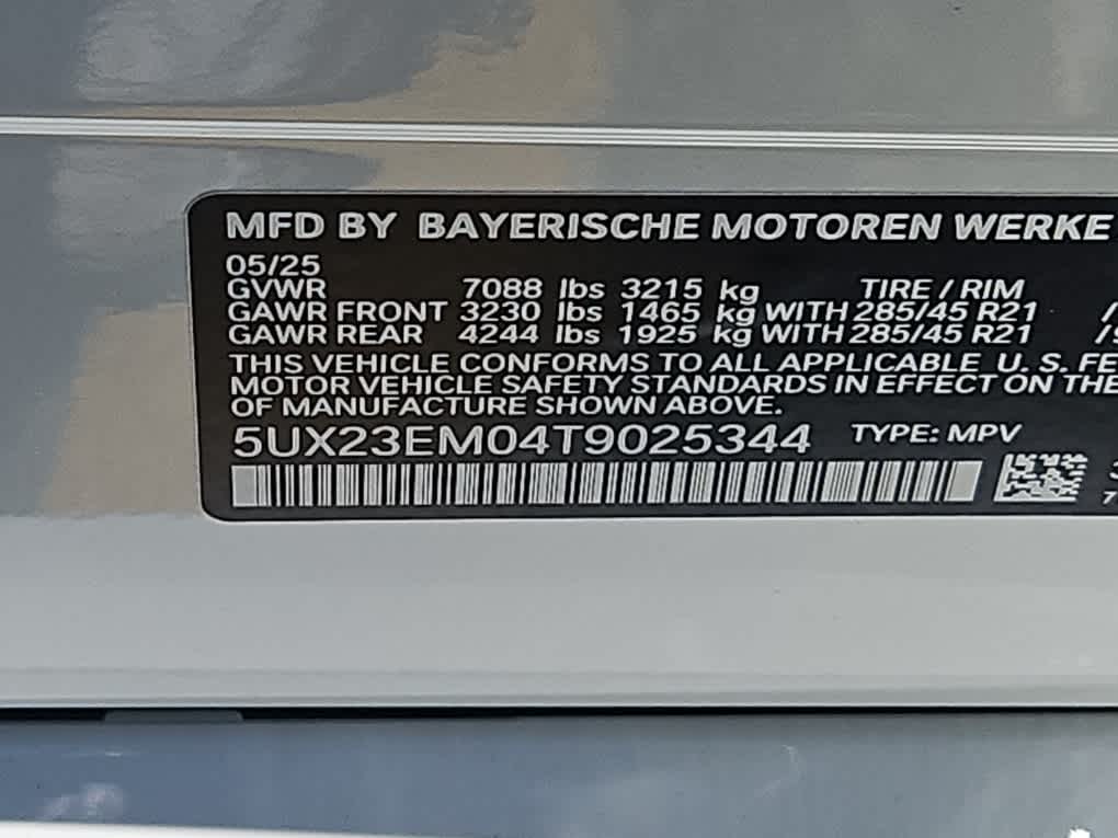 new 2026 BMW X7 car, priced at $92,525