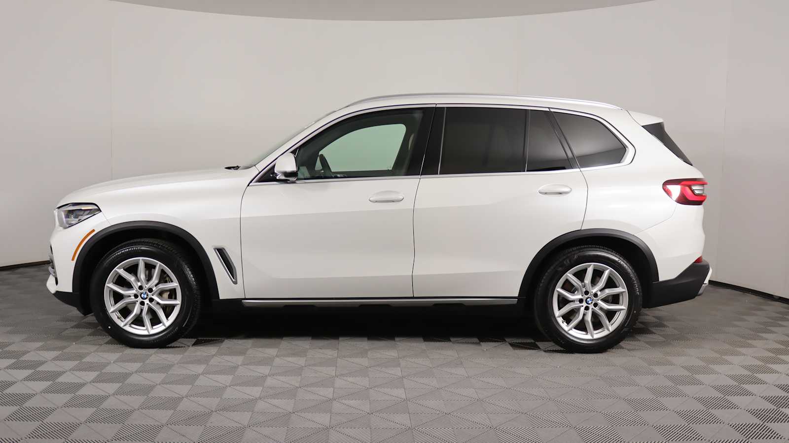 used 2022 BMW X5 car, priced at $49,898