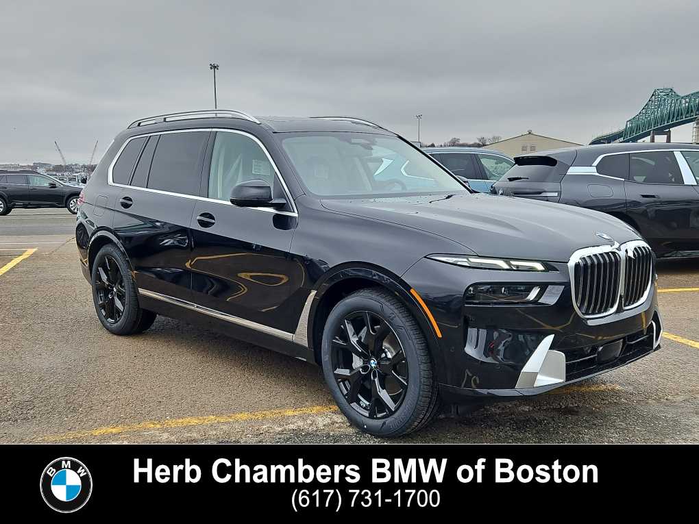 new 2025 BMW X7 car, priced at $92,975