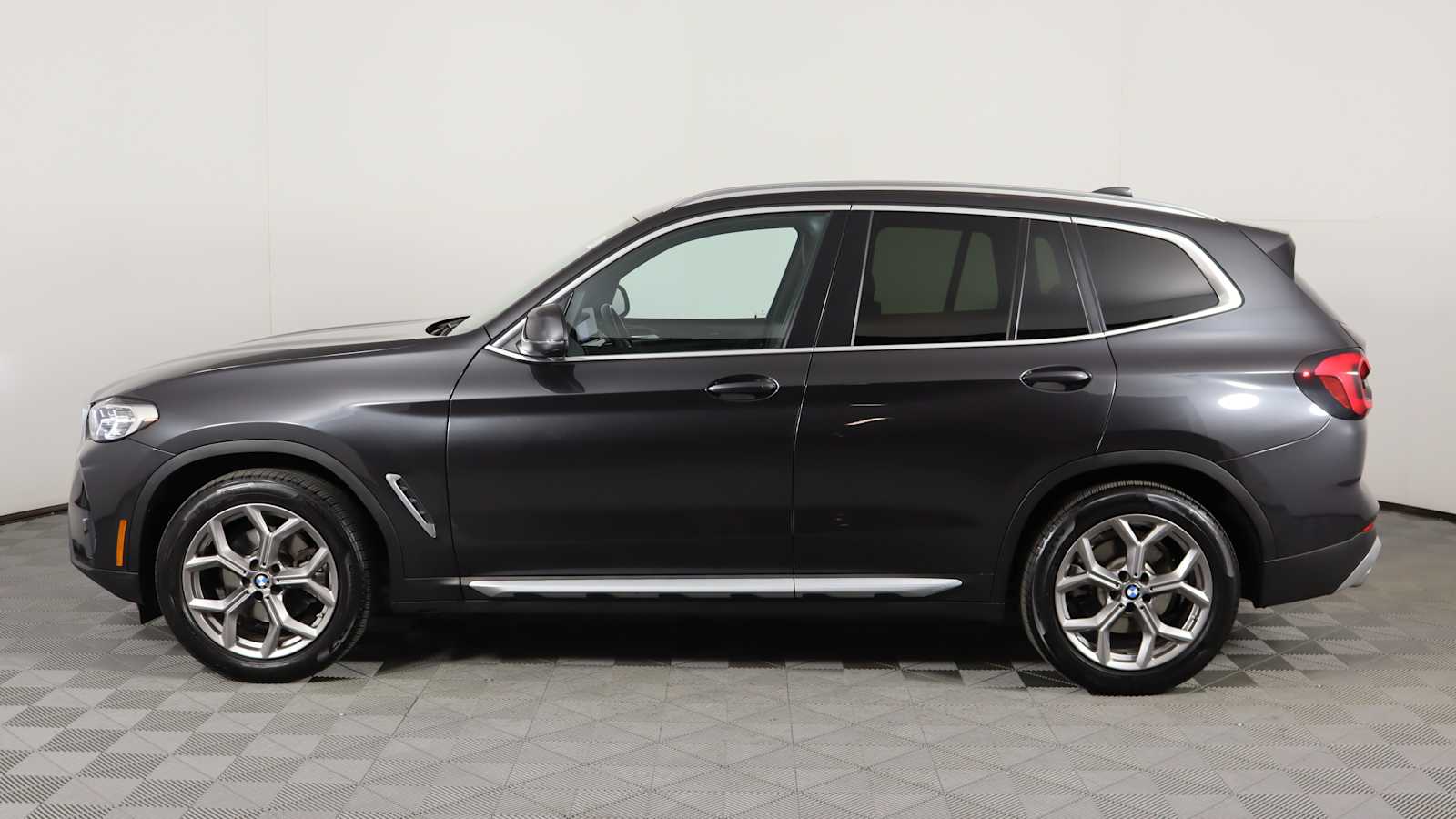 used 2022 BMW X3 car, priced at $36,698