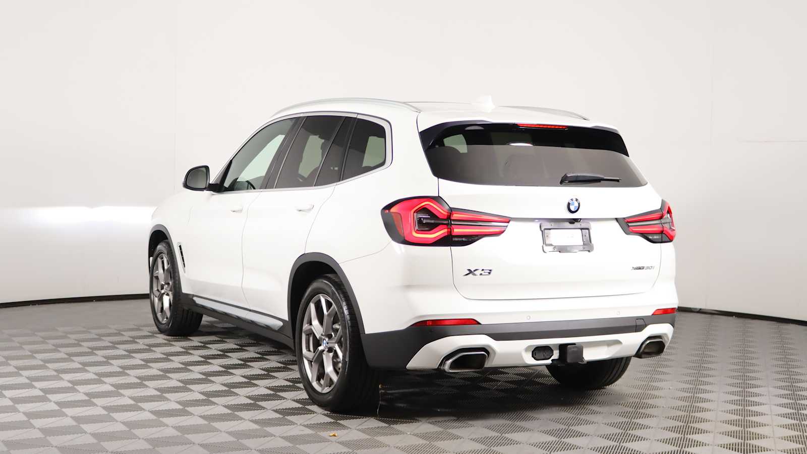 used 2022 BMW X3 car, priced at $33,898