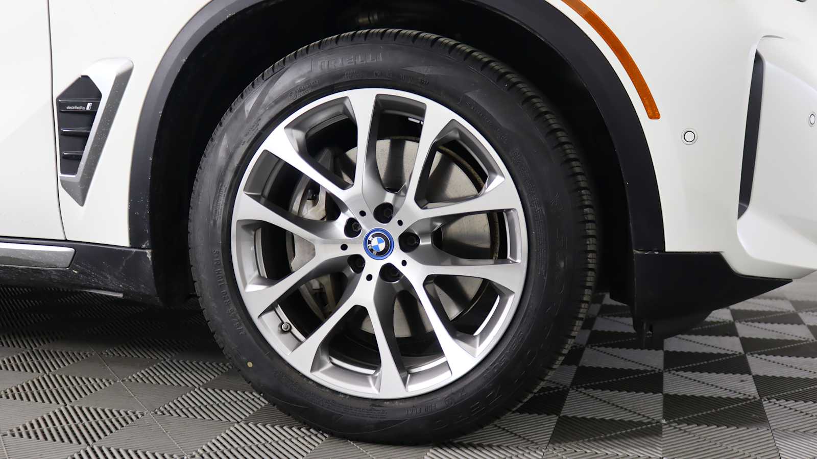 used 2024 BMW X5 PHEV car, priced at $63,898