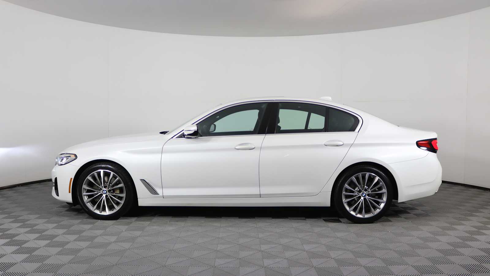 used 2021 BMW 530i car, priced at $32,898