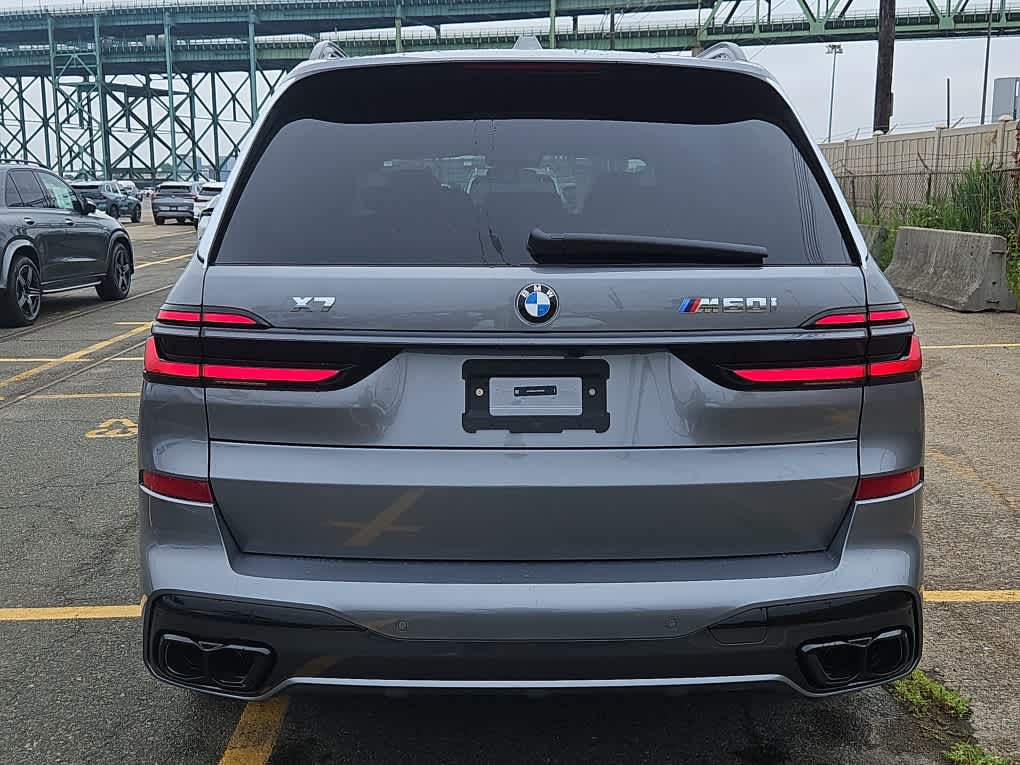 new 2026 BMW X7 car, priced at $119,875