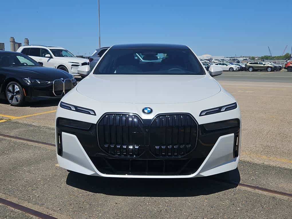 new 2025 BMW 7-Series car, priced at $107,025