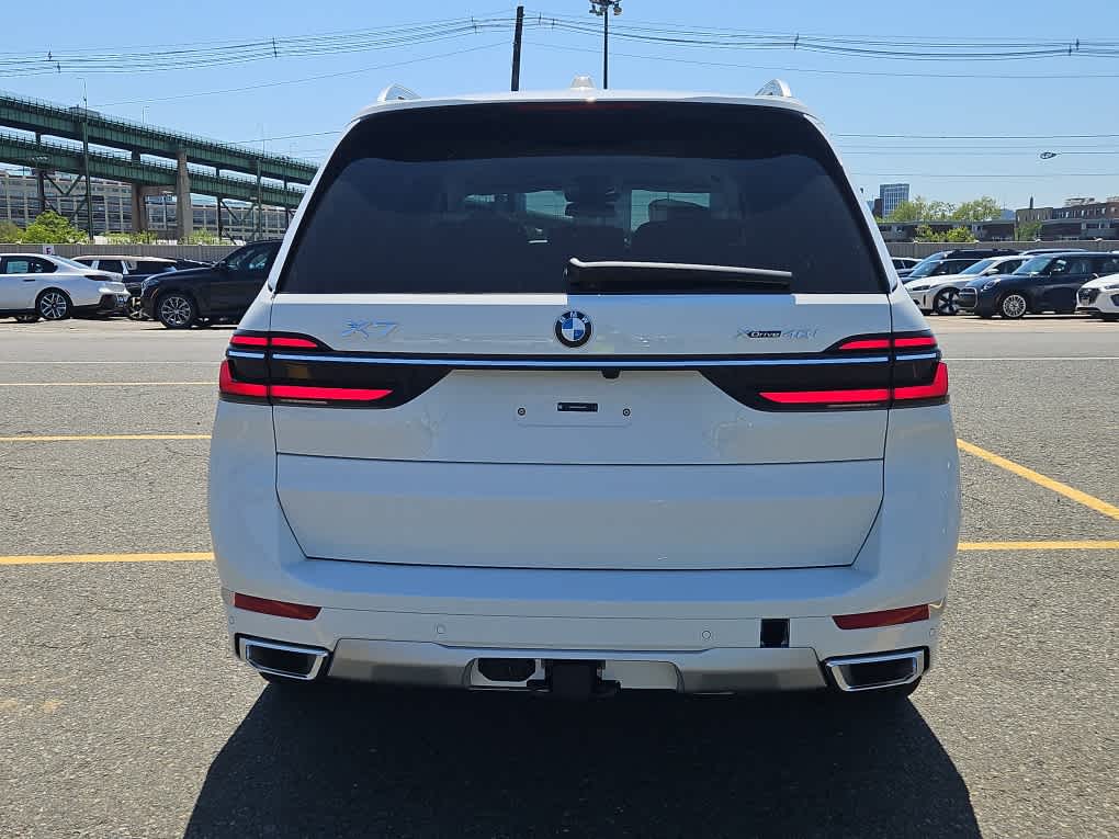 new 2026 BMW X7 car, priced at $92,525