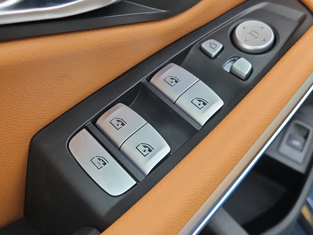 new 2025 BMW 3-Series car, priced at $53,575