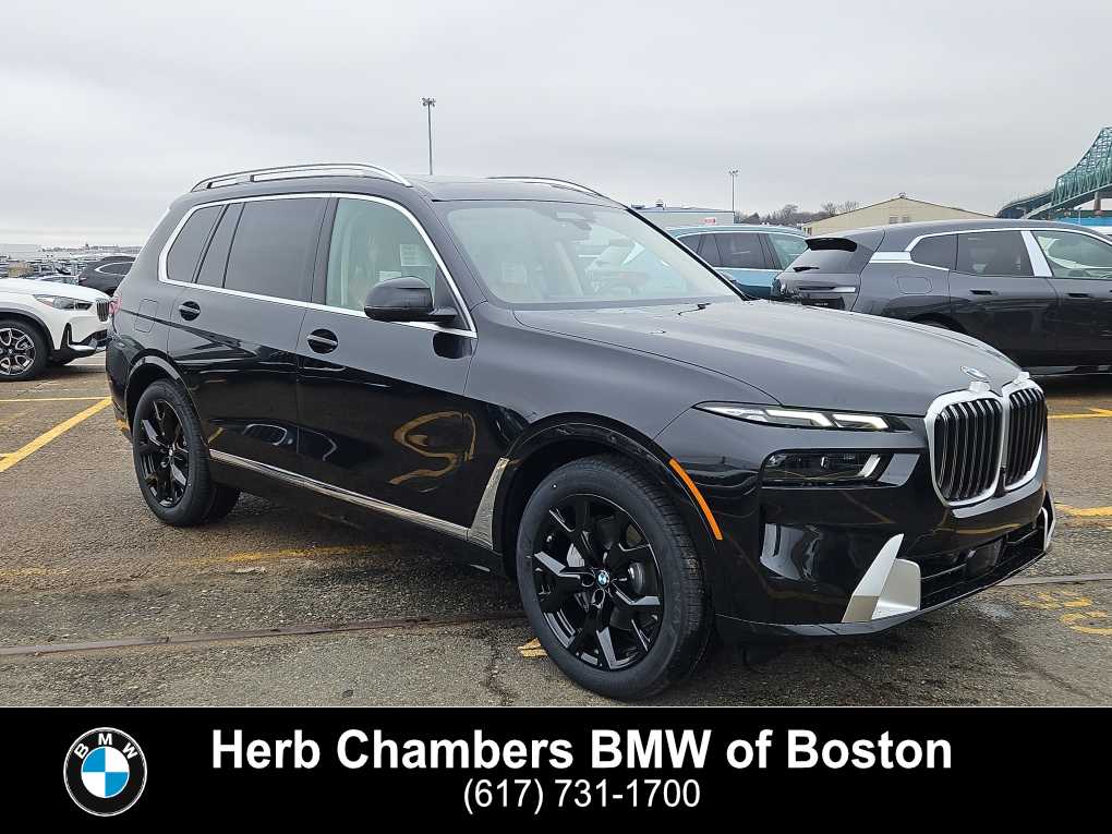 new 2025 BMW X7 car, priced at $92,375