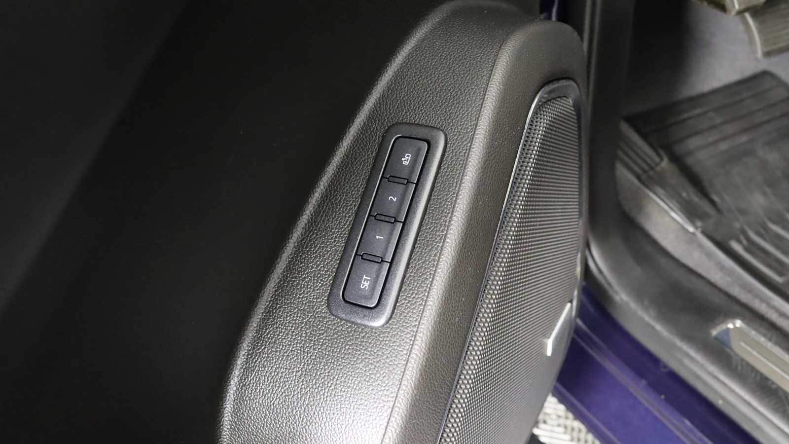 used 2020 GMC Yukon car, priced at $39,798