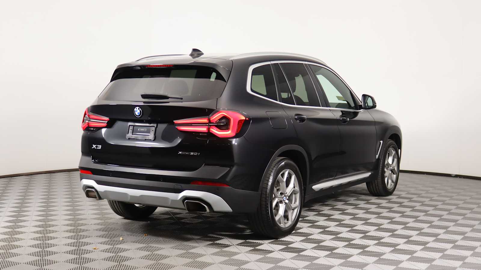 used 2024 BMW X3 car, priced at $45,698