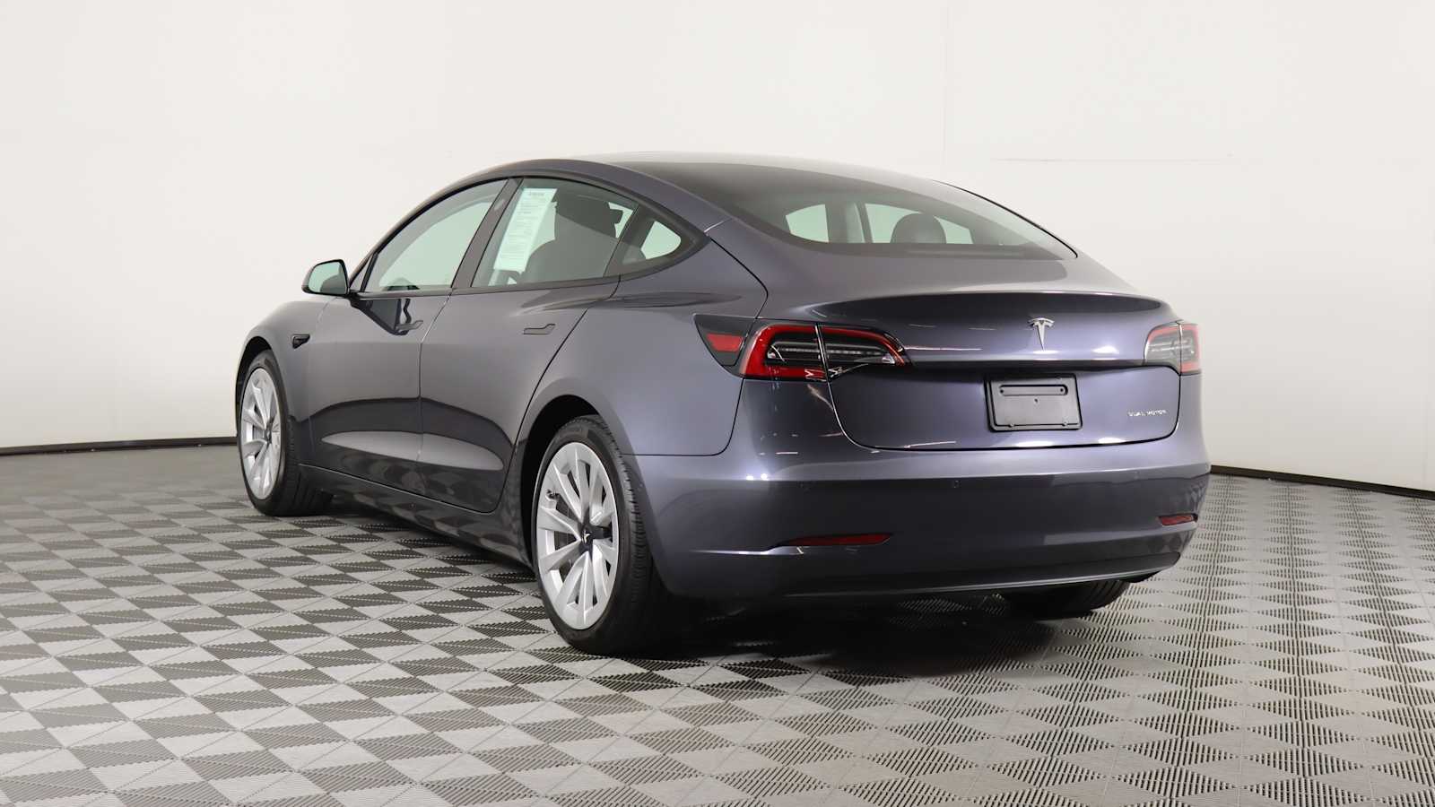 used 2021 Tesla Model 3 car, priced at $22,998