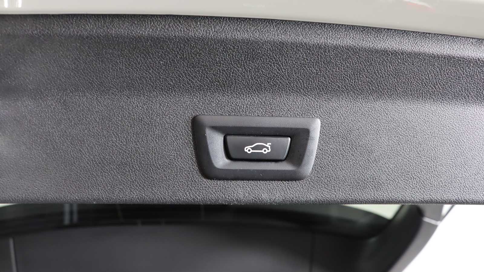 used 2022 BMW X3 car, priced at $34,898