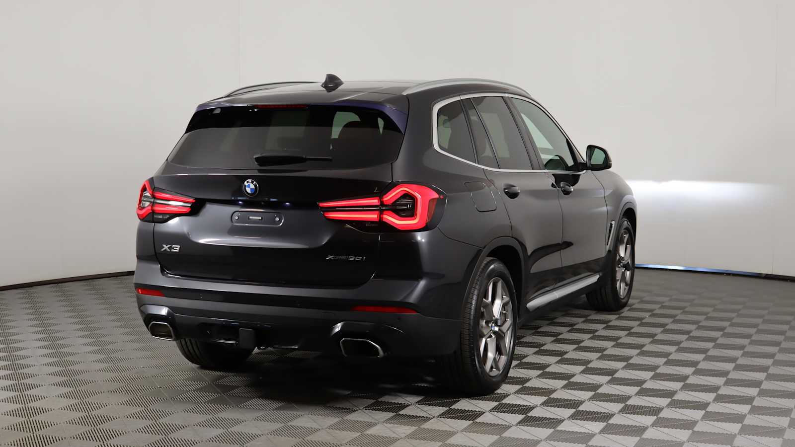 used 2022 BMW X3 car, priced at $33,698