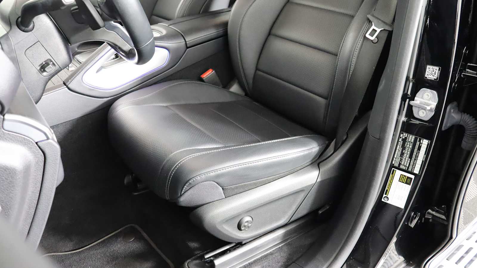 used 2020 Mercedes-Benz GLE 350 car, priced at $33,798