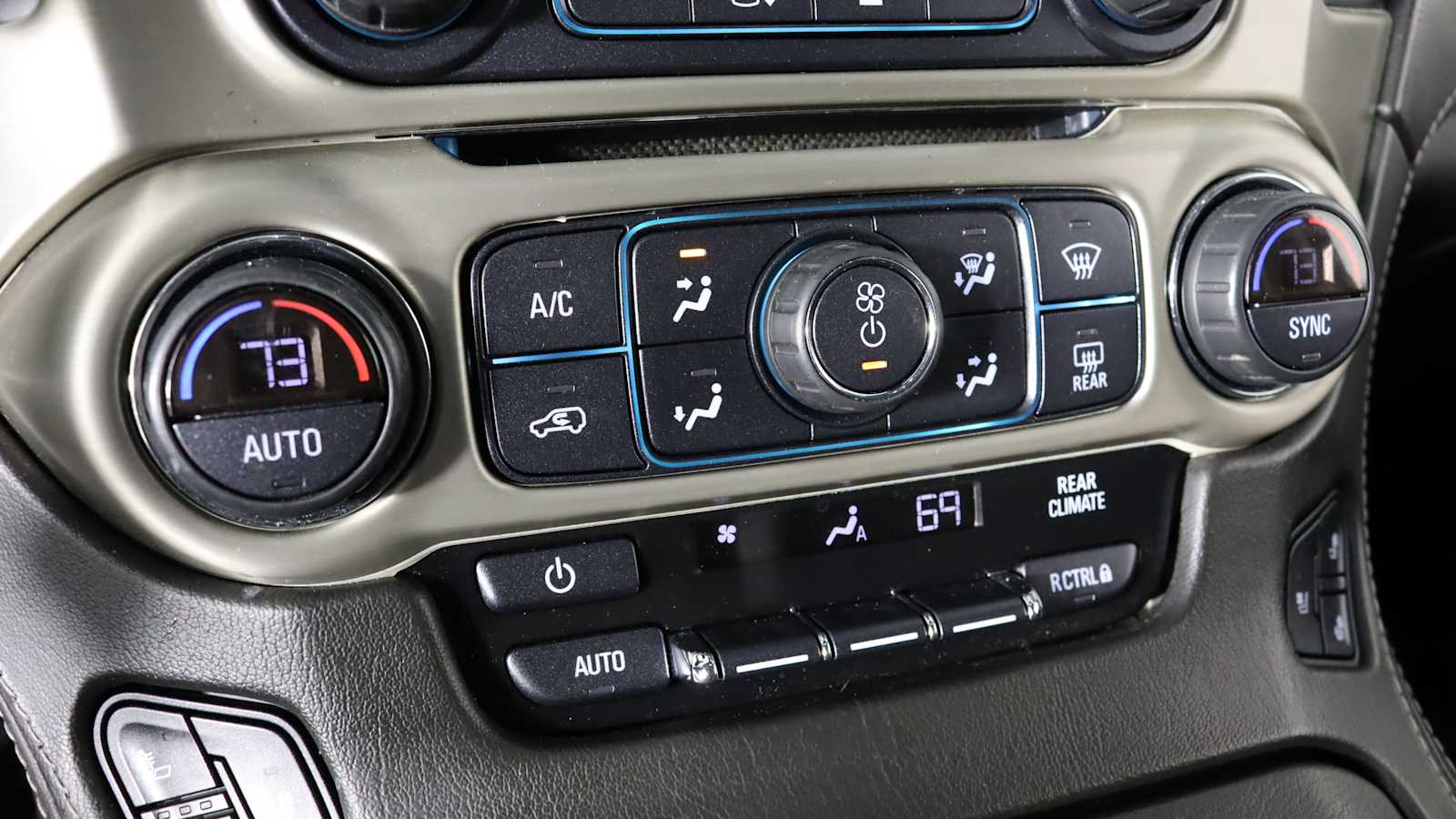 used 2020 GMC Yukon car, priced at $39,798
