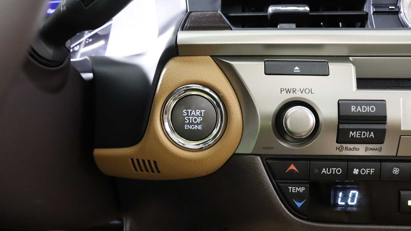 used 2018 Lexus ES 350 car, priced at $27,798