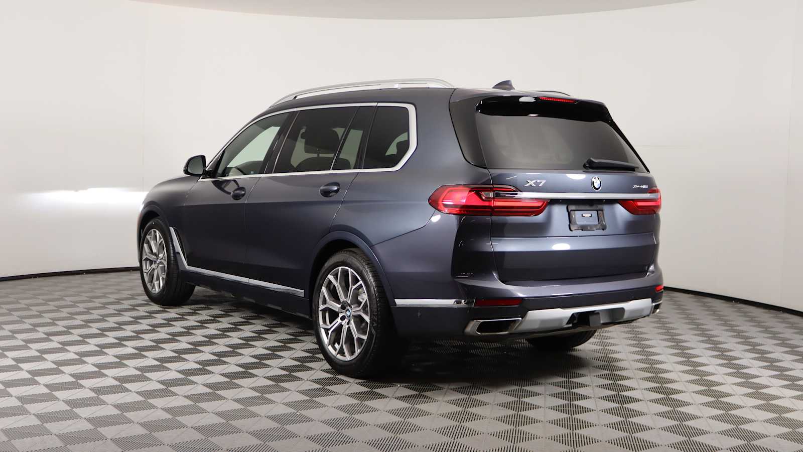 used 2022 BMW X7 car, priced at $55,998