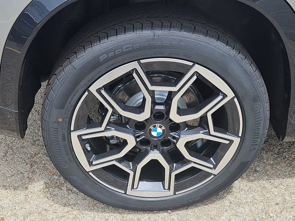 new 2025 BMW X1 car, priced at $47,015