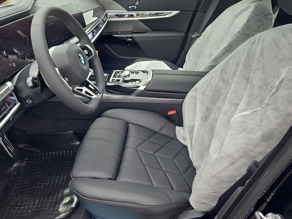 new 2025 BMW 7-Series car, priced at $131,330
