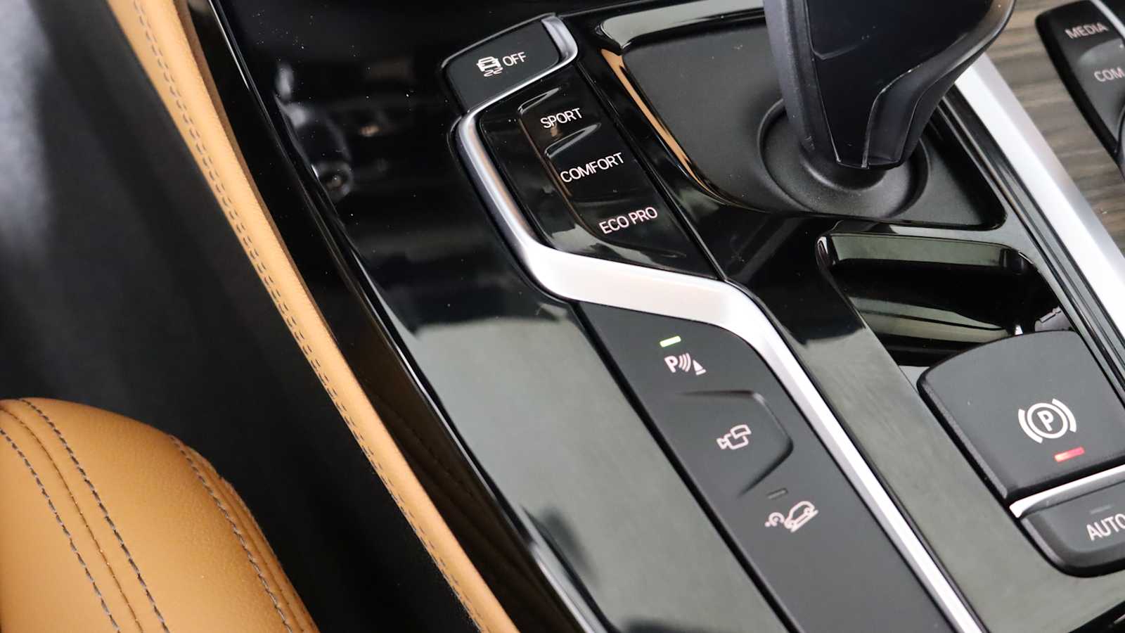 used 2020 BMW X4 car, priced at $36,698