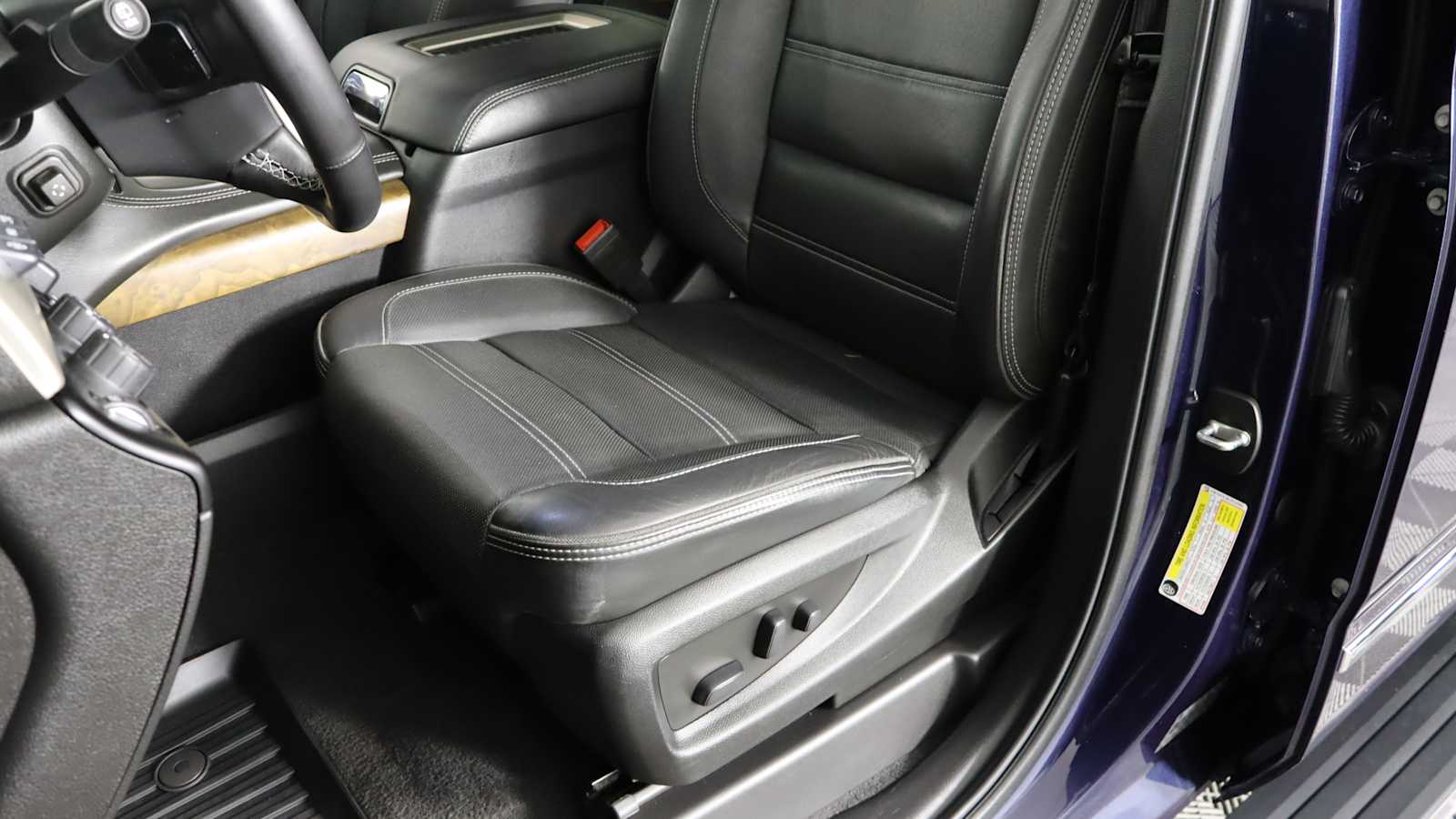 used 2020 GMC Yukon car, priced at $39,798