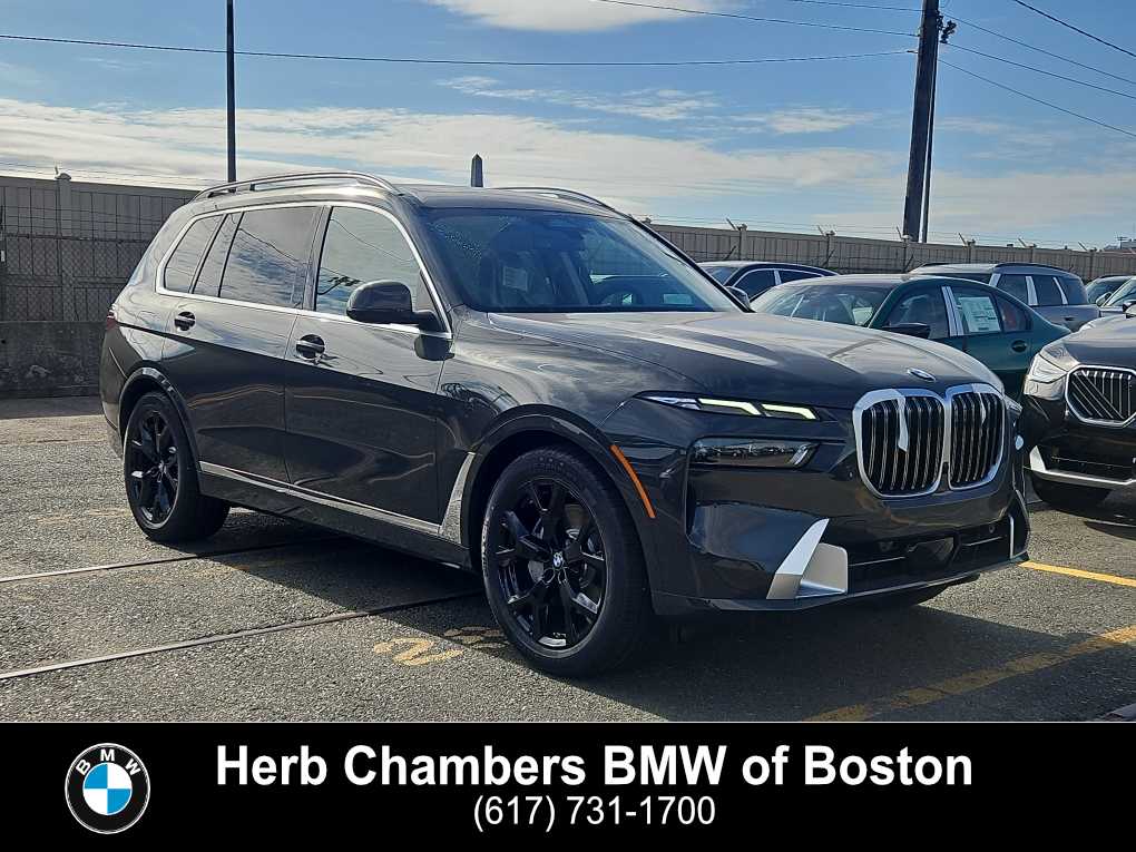 new 2025 BMW X7 car, priced at $91,625