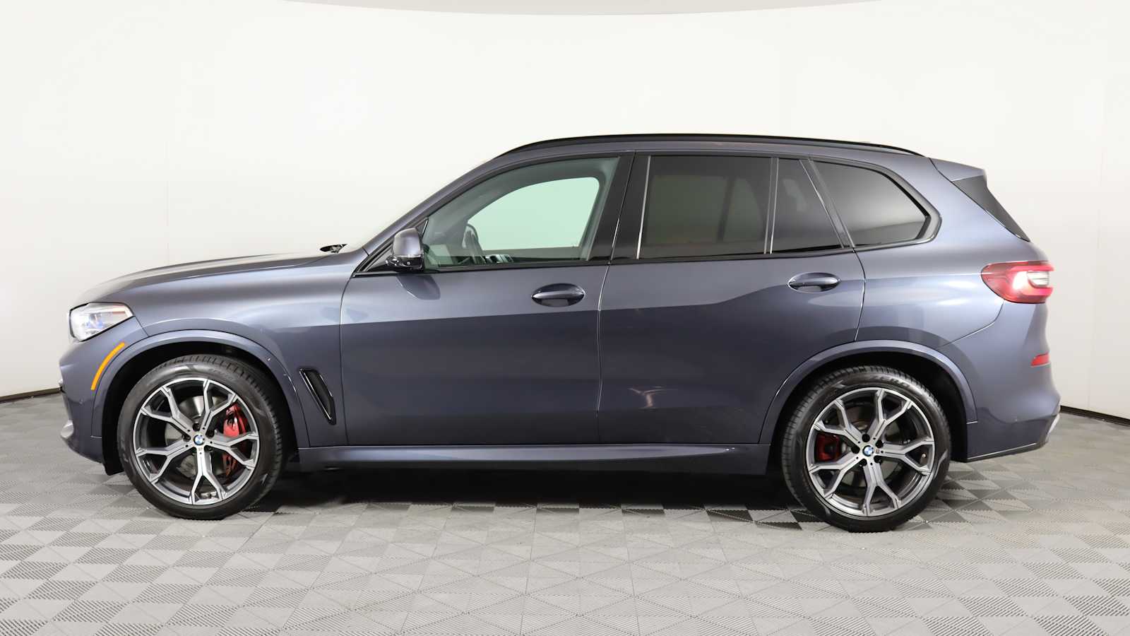 used 2021 BMW X5 car, priced at $38,598