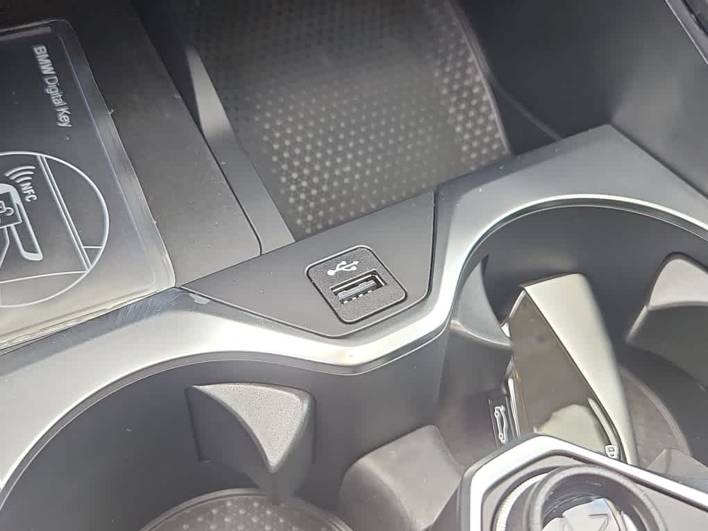 new 2026 BMW X7 car, priced at $94,265