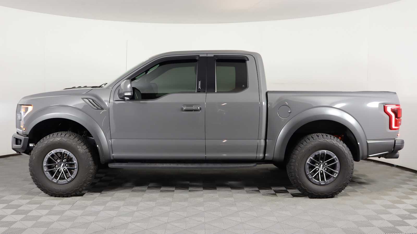 used 2020 Ford F-150 car, priced at $53,698