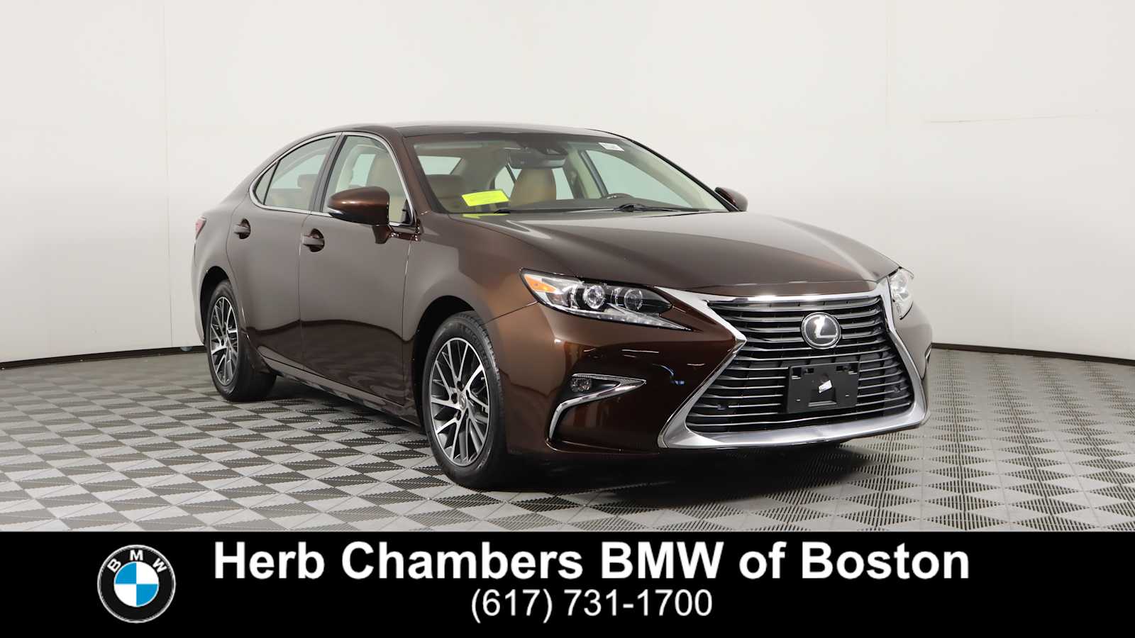 used 2018 Lexus ES 350 car, priced at $27,798