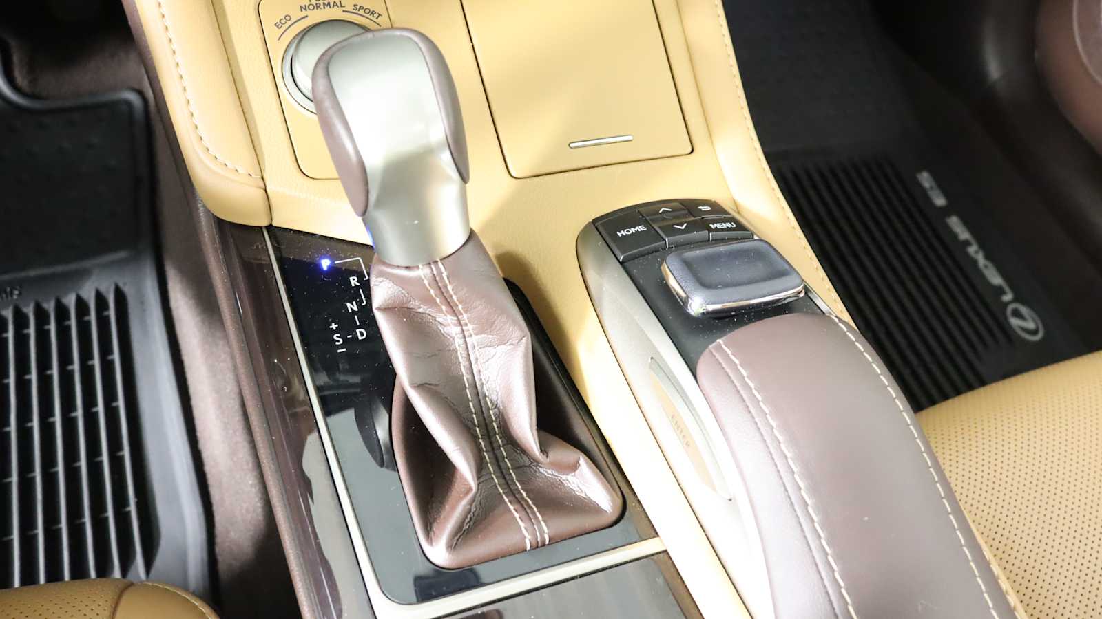 used 2018 Lexus ES 350 car, priced at $27,798