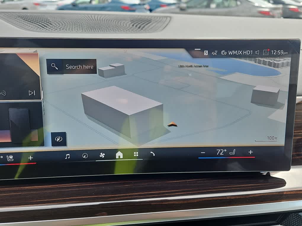 new 2025 BMW X7 car, priced at $88,025