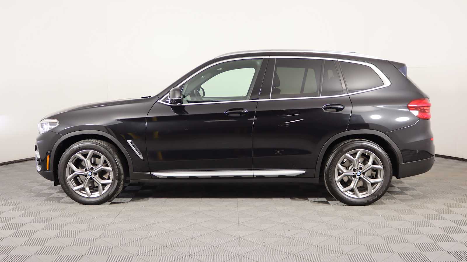 used 2021 BMW X3 car, priced at $36,698